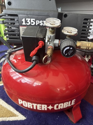 #ad PORTER CABLE 135 PSI Portable 6 Gallon Oil Free Pancake Air Compressor $75.00