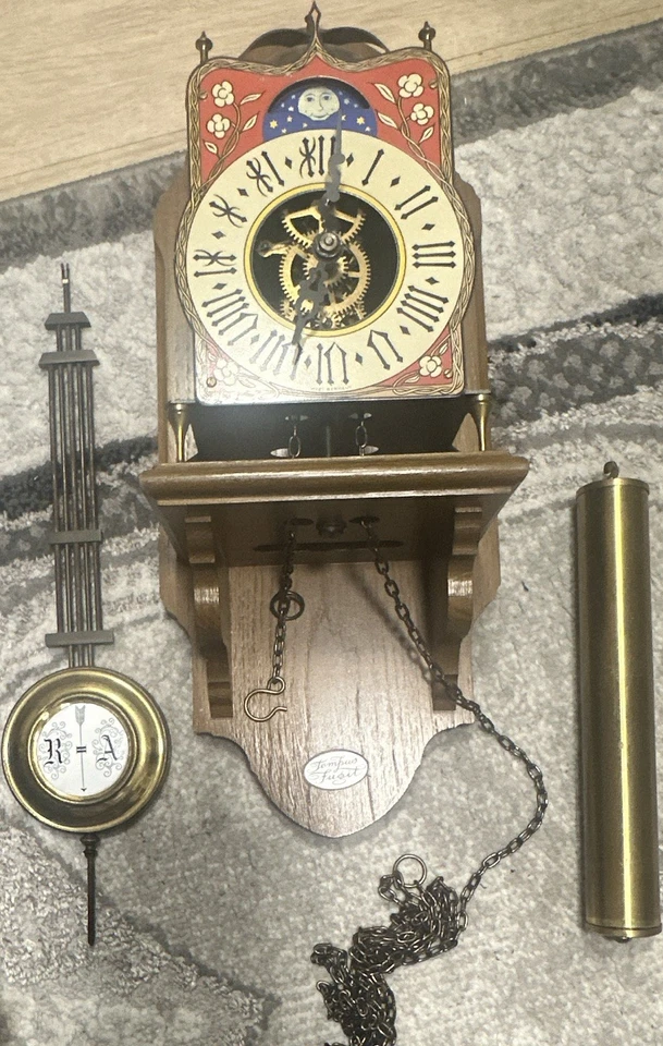Tempus Fugit mechanische Wanduhr Holz, Pendel & Gewichtsantrieb, West Germany - Bild 1 von 4
