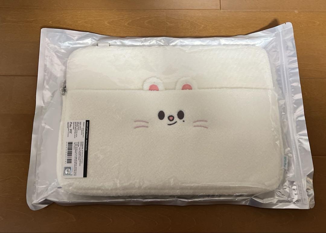 skzoo ウルフチャン LAPTOP POUCH スキズ PCケース straykids Skinz Hyunjin SKZOO LAPTOP POUCH | eBay