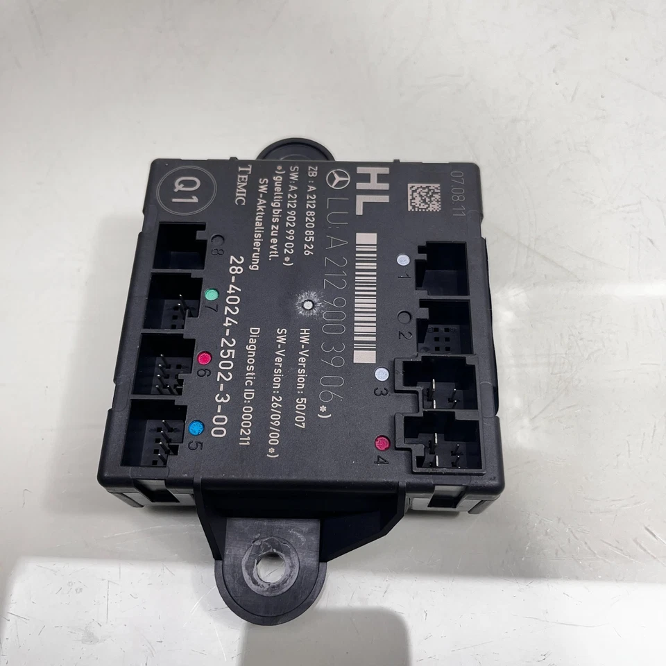Módulo de control de puerta trasera izquierda del lado del conductor Mercedes C300 2010-2014 A2129003906 Foto 2 de 4