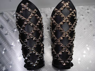 LEATHER STUDDED GAUNTLET. BLACK METAL (MDLG0332).....NOCTURNAL DEPRESSION