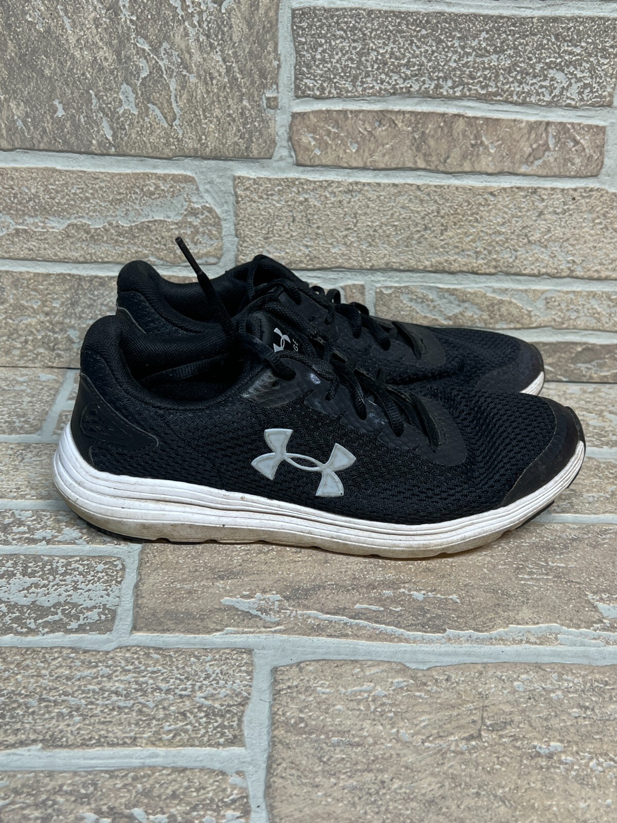 Under Armour UA Surge 2 Running Training Womens Sport Sneaker 3022605-001 Sz 8.5 thumbnail 5