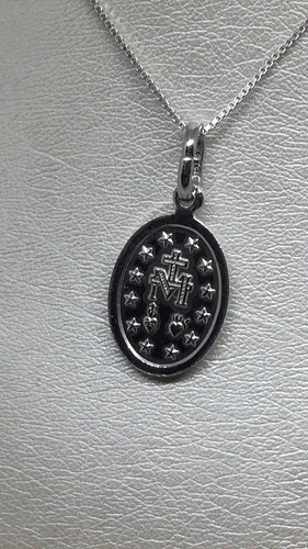 CIONDOLO ARGENTO RODIATO MADONNA MIRACOLOSA DELLE GRAZIE DELL' IMMACOLATA EXPLOI - Foto 9 di 14