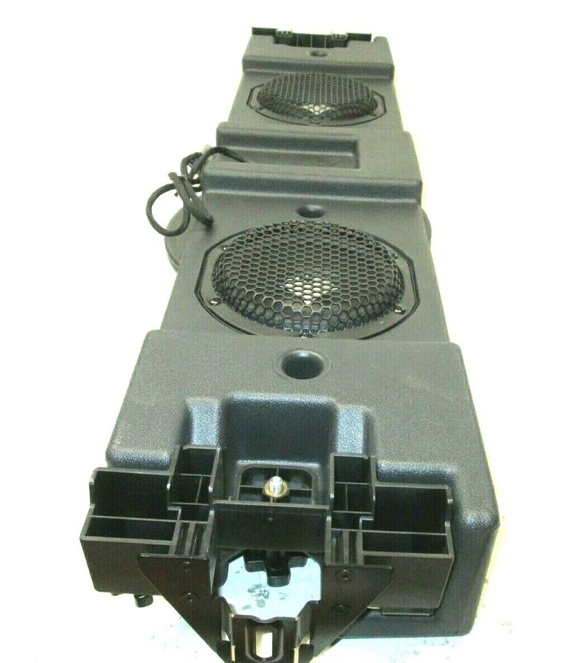 Сабвуфер Rockford 999U4 45020 S1 150 Вт 12,25 В 1 Ом (номинальный) 45 Гц-200 Гц - Изображение 2 из 4