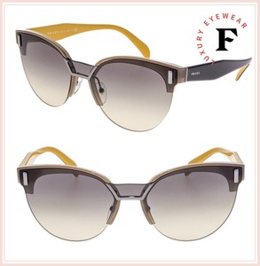 oversized sunglasses