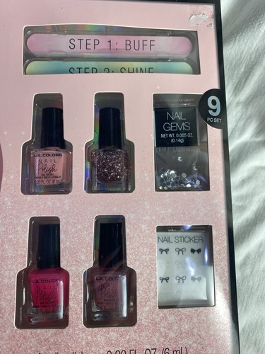 L.A. Colors | Pink 9-Piece Mani Rush Manicure Gift Set With Nail Dryer - Picture 7 of 10