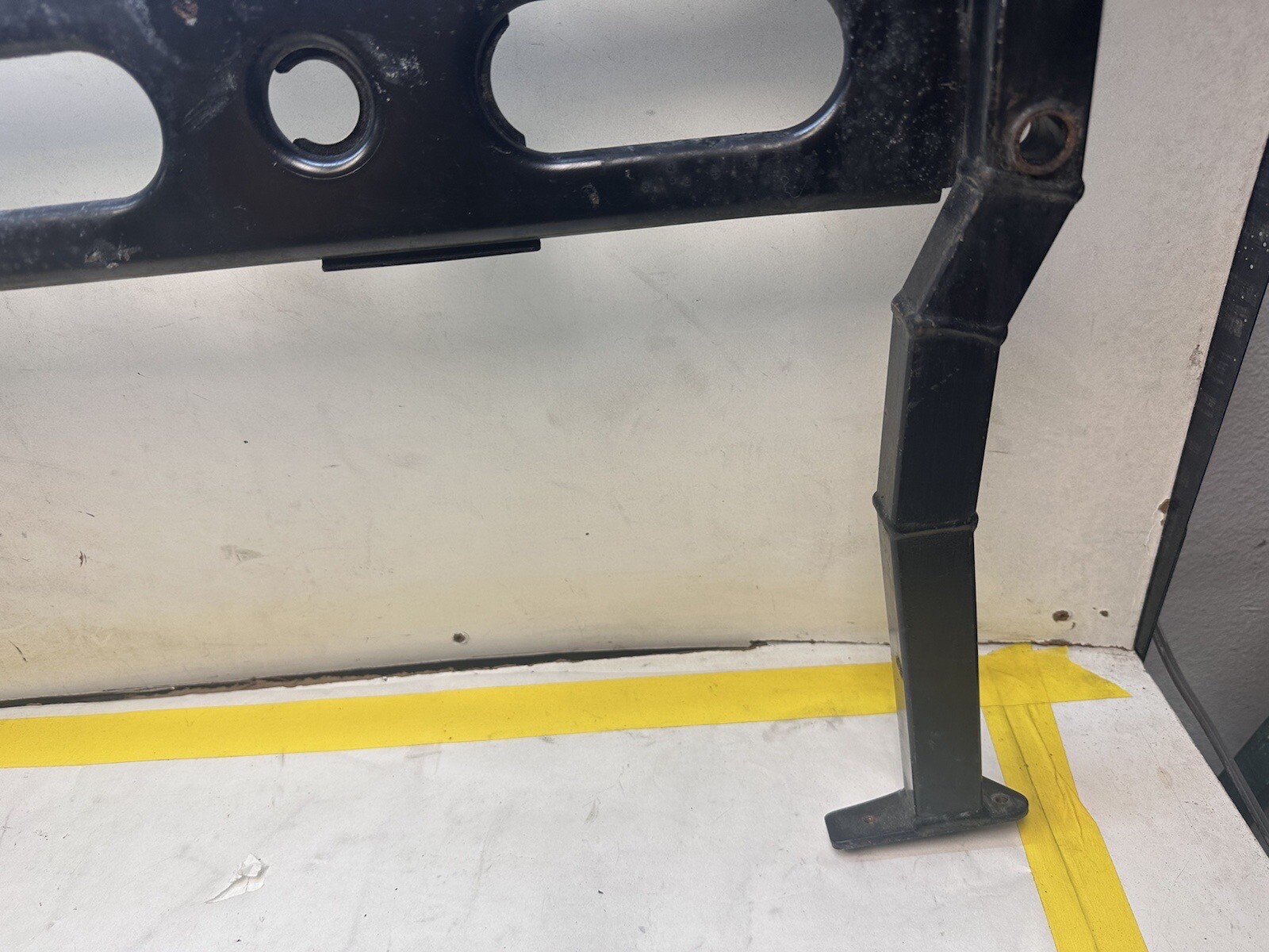 06-10 Bentley Continental Flying Spur Radiator Support Crossmember 3W0199521D