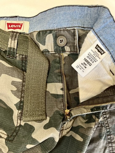 LEVIS Army Green Camoflauge Cargo Short 100% Cotton Adj. Waist Youth Boys SZ 16R - Picture 3 of 10