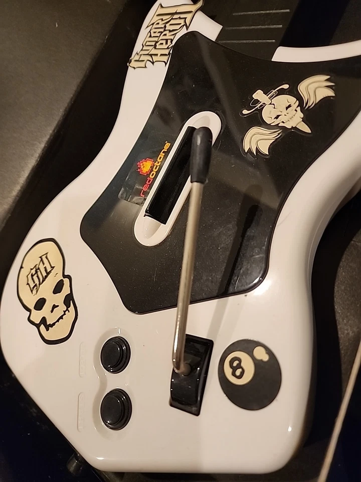 Guitar Hero Wireless Guitar For PlayStation 2 Red Octane Guitar 95025 No Dongle - Image 4 of 4