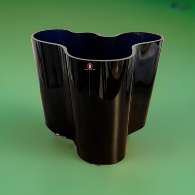 1980s Iittala Alvar Aalto Dark Cobalt Blue Savoy Vase 6.25'' Signed