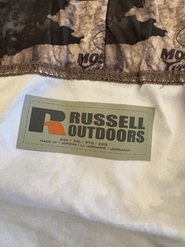 Russell Outdoors APX G2 Camo Base Layer Alpine Hunting Scent Stop Dri-Power - Image 4 of 4