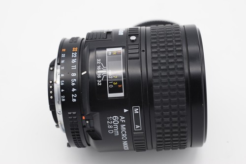 Nikon AF Micro-Nikkor 60mm f/2.8 D close-up lens. EXC++ cond. +man+filter - Picture 8 of 11