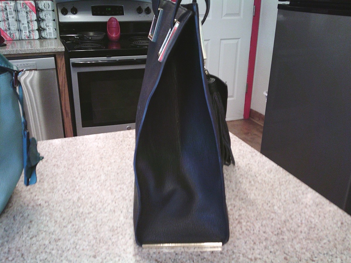 STEVE MADDEN AND HEATHERS CLOSET BAGS View 3