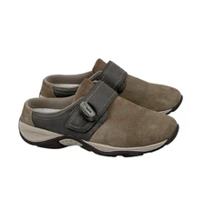 Easy Spirit Equip Women's Brown Suede Slip On Mules Clogs Size 6M button Strap