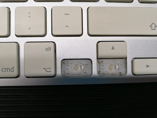 Apple A1314 Wireless Keyboard Rated 3.0V Bluetooth Not Working Broken - Zdjęcie 4 z 6