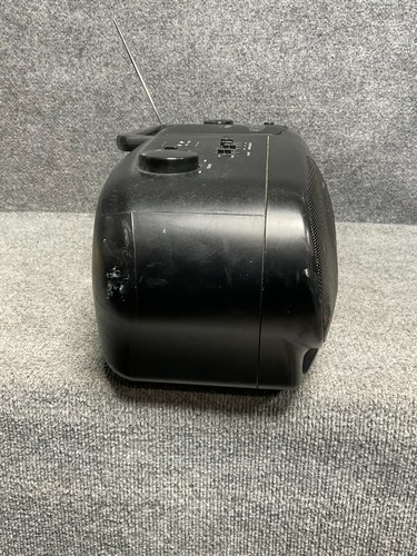 Daewoo ACD-4310 Portable CD Radio Cassette Recorder in Black – For Parts Only * - Picture 12 of 18