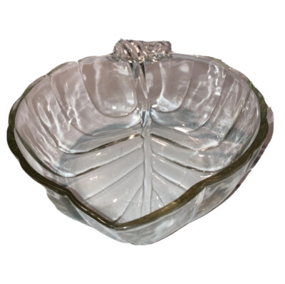Vintage Clear Glass Serving Side Dish Bowl Tabletop Leaf Shaped 10 x 3.5 