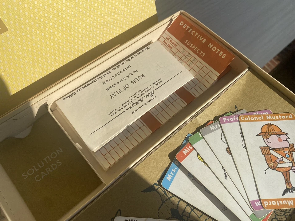 Vintage 1950 Parker Brothers Clue Detective Game Missing Lead Pipe - Image 4 of 4