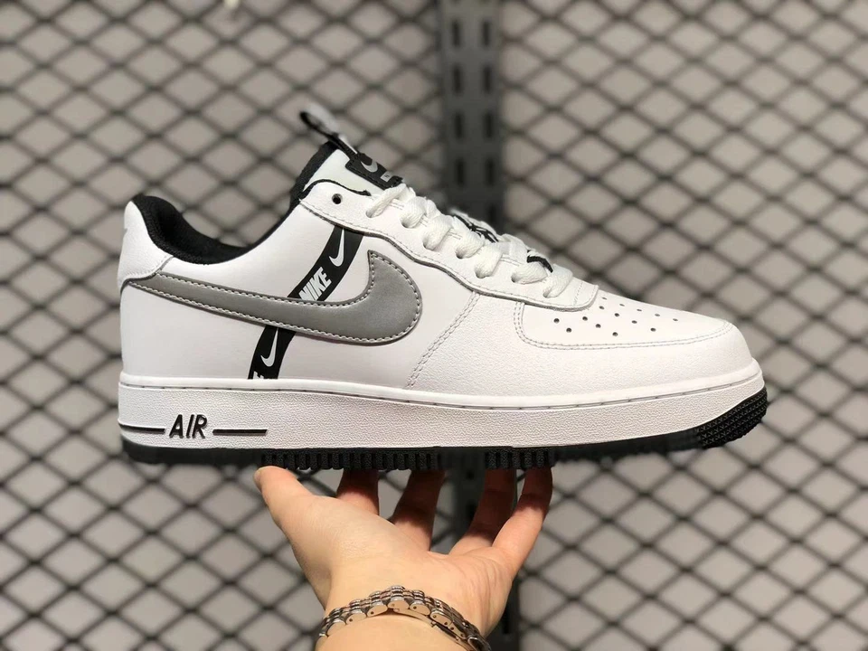 Nike Air Force 1 Bajo Negro Blanco Gris Reflectante 3M CT4683-100 Talla 4Y-7Y Nuevo Foto 2 de 4