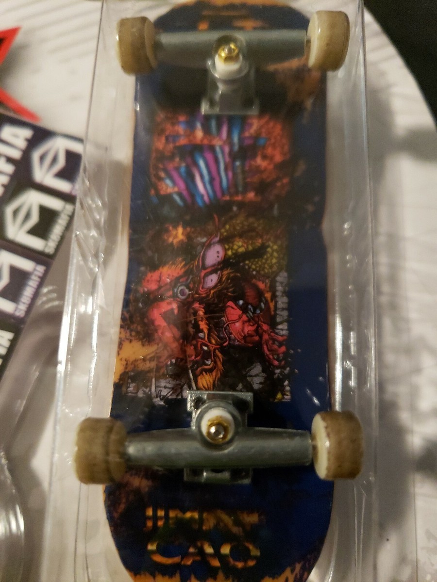 Tech Deck Series 8 Skate Fingerboard 2018 20 Years. SK8MAFIA