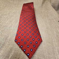 Van Heusen Burgundy Geometric Print 100% Silk Tie Made In USA 59"x4", RN36543