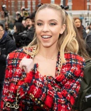 Sydney Sweeney Candid PHOTO 4x6 8x10 (select size) #010