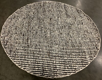 BLACK / IVORY 6' X 6' RD Broken Thread Rug, Reduced Price 1172667608 NAT331Z-6R