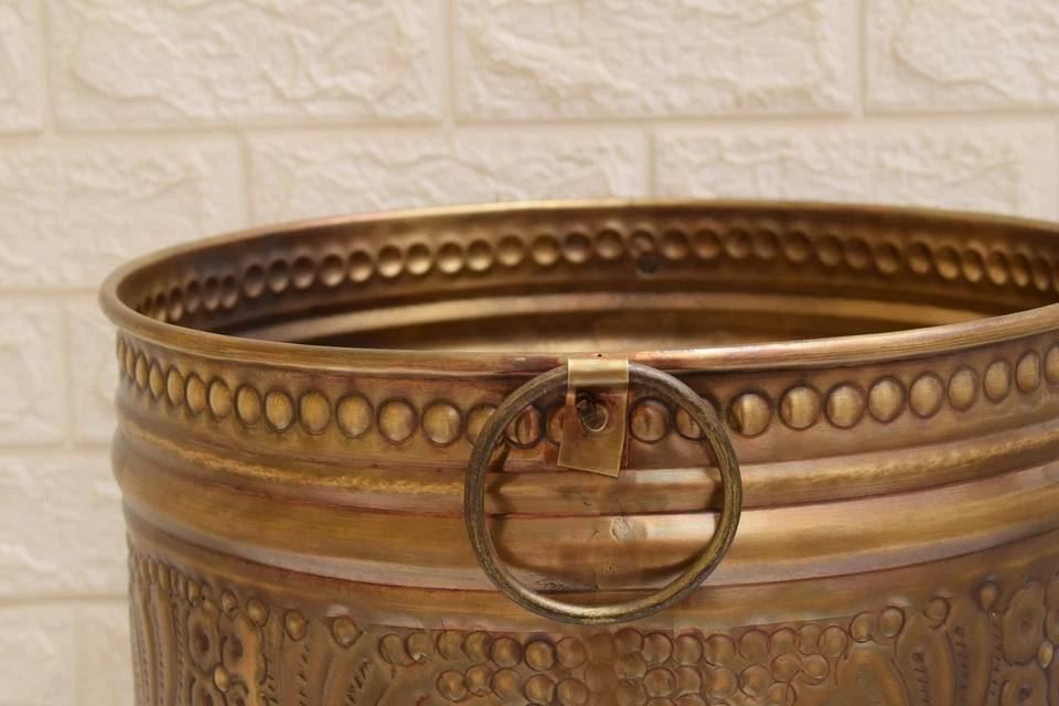 Cubo maceta de latón hecho a mano con asas redondas, jardinería y plantas, maceta Foto 4 de 4