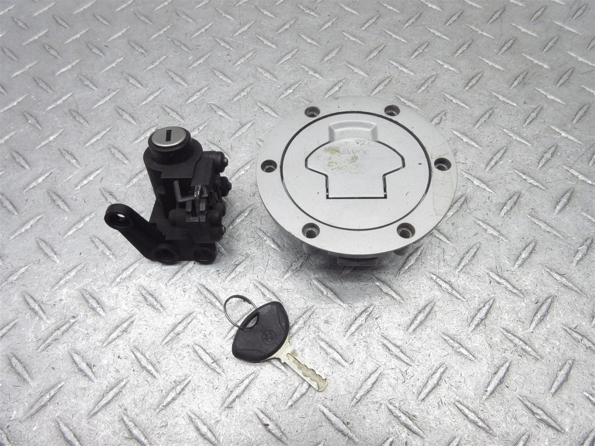 2007 07-09 BMW R1200 R1200RT OEM Partial Lock Set Gas Cap Locks