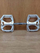 WELLGO M194 SIL pedal