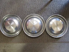 USED OEM  68-70 OLDSMOBILE WHEEL COVER 14" HUB CAP SET OF 3
