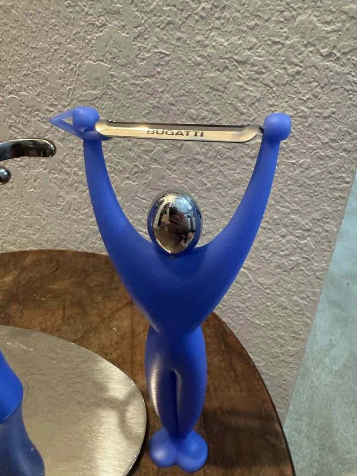 Bugatti Kitchen Utensil Set | Pizza Cutter, Peeler, Bottle Opener & Oil Holder - Image 3 of 4