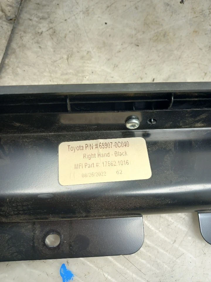 23 TOYOTA SEQUOIA DRIVER TRASEIRO ESQUERDO QUARTO JANELA SOMBRA 65980-0C020 - Imagem 3 de 4