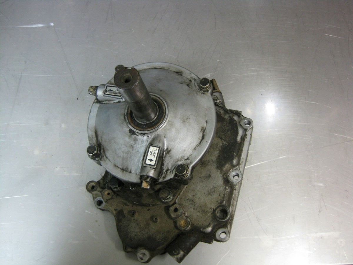 Robin Subaru EH25 Engine Crankcase Cover Reducing Gear Box