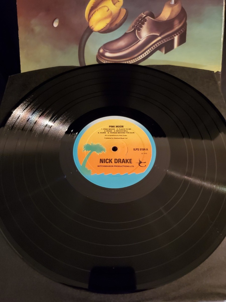 nick drake pink moon レコード　ilps9184 DRAKE,NICK - Pink Moon - Amazon.com Music