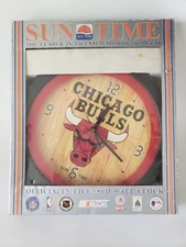 NEW SUN TIME NBA CHICAGO BULLS SPORTS WALL CLOCK BATTERY POWERED NOS