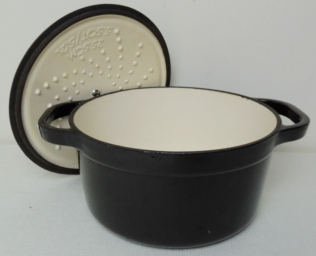 Kenmore 5.5 Quart Cast Iron Enameled Coated Dutch Oven In Charcoal Black Clean!