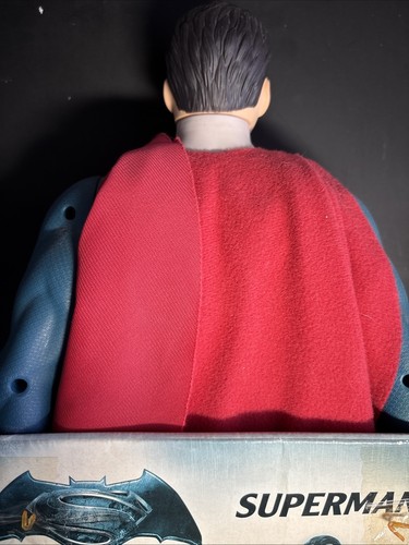 2016 Big-Figs Batman vs Superman Superman 19" Superman Big Fig - Picture 4 of 10