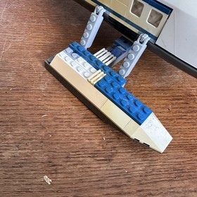 LEGO CITY: Police Pontoon Plane (7723) Incomplete/For Parts Sunfaded