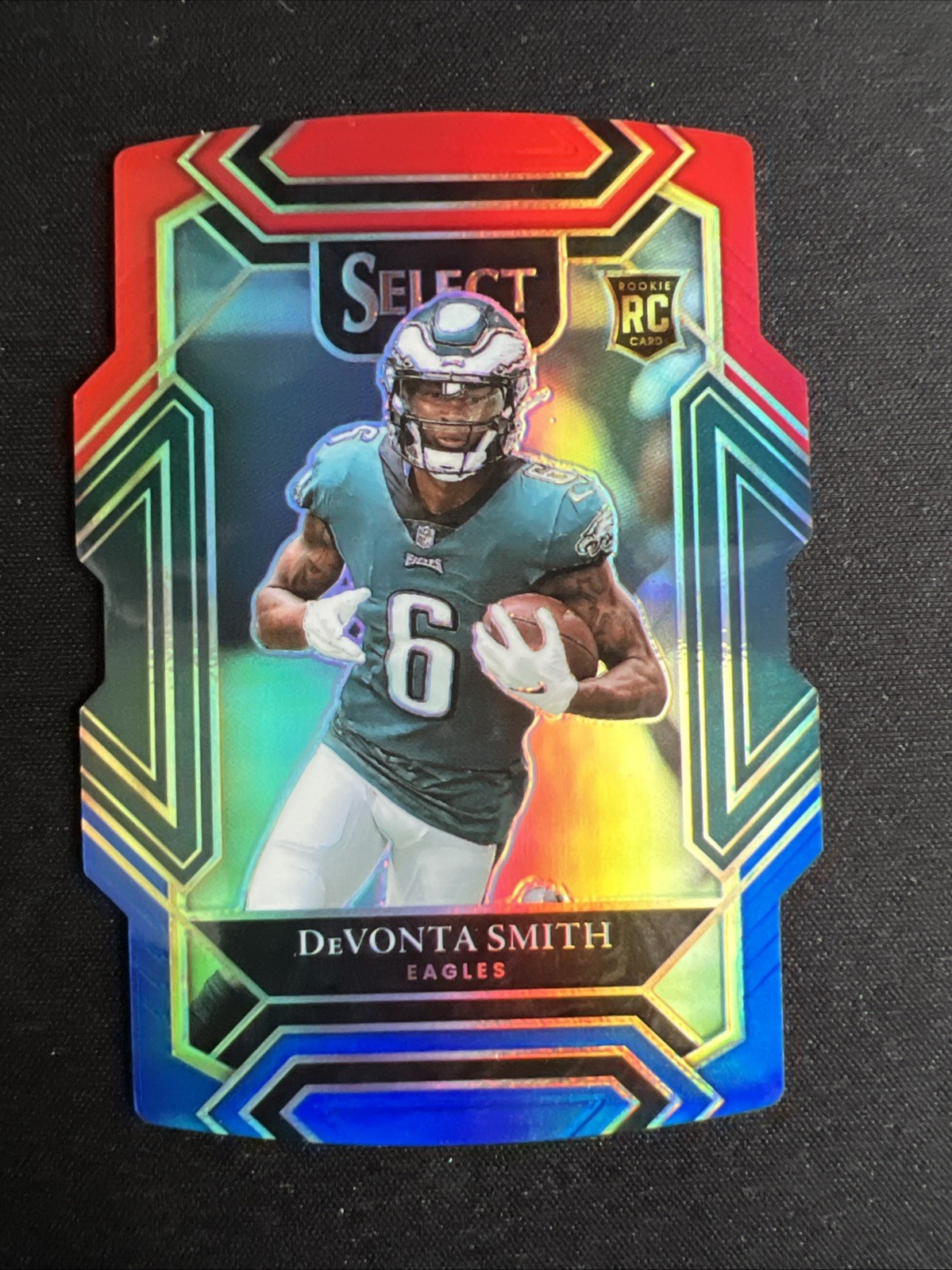 2021 Panini Select - Club Level Red & Blue Prizm Die-Cut #249 Devonta Smith RC