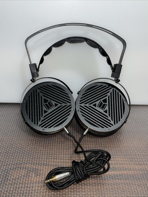 Monolith M1060 Over Ear Planar Headphones - includes 4.4mm balanced cable