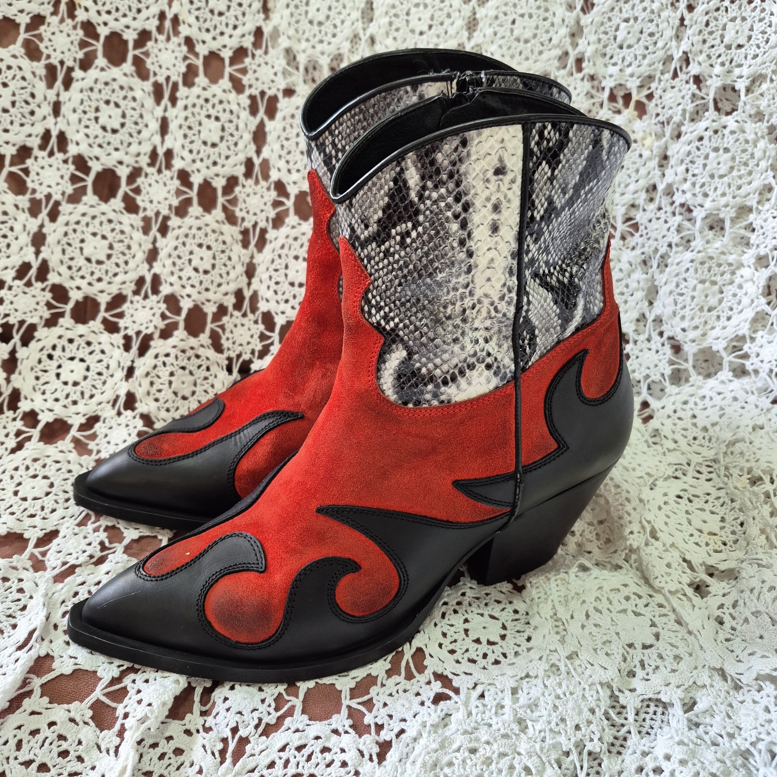 Markis Black Red Flames Suede Python Print Leathe… - image 1