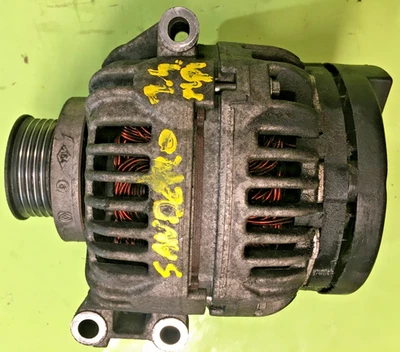 Alternateur / DACIA SANDERO 1 / 1.4 MPI / 0124415041 / 8200660040 - Photo 1/4