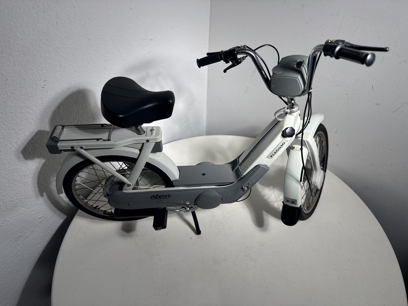 Modello statico da collezione di MOTORINO PIAGGIO CIAO , l’indimenticabile foto 4
