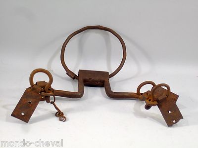 GRAND MORS ANCIEN pour cheval, Inde, fer forgé, horse bit, 35 cm EUR 39,00 - PicClick FR