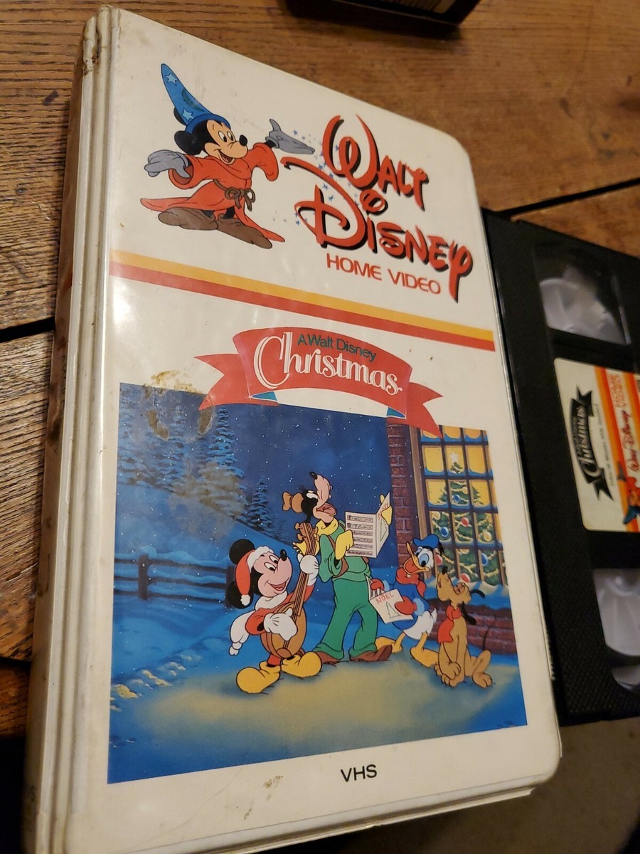 A Walt Disney Christmas VHS 1982 Original White Clamshell rare