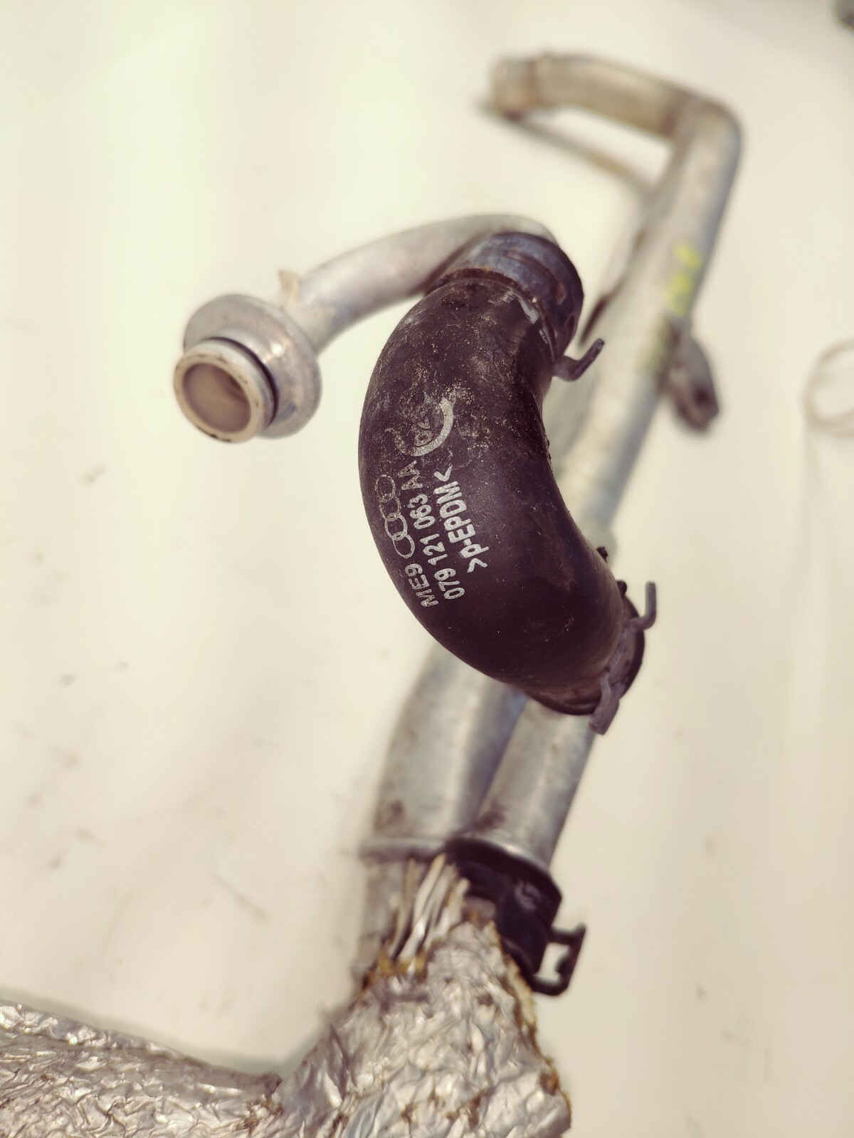 2007Audi A6 4.2L Rear Engine Coolant Cooling Water Pipe Hose Tube Assembly C10