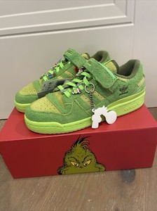 fake yeezys green