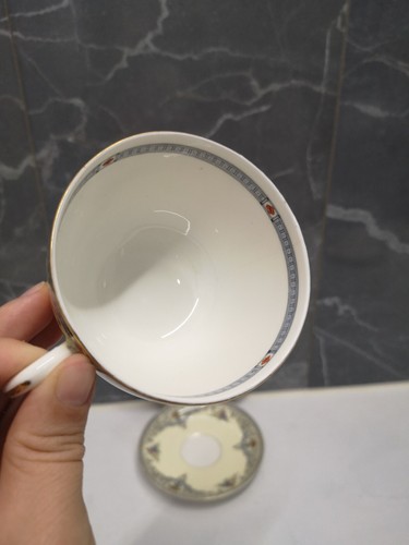Royal Worcester "The Duchess" Tea Trio Cup Saucer & Side Plate 752257 Z535 - Picture 3 of 13