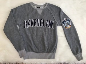 ravenclaw sweatshirt universal studios